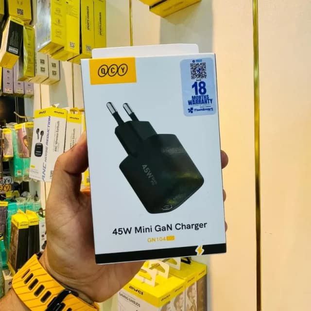 QCY GN104EG 45W Mini GaN Charger Ultra-Compact