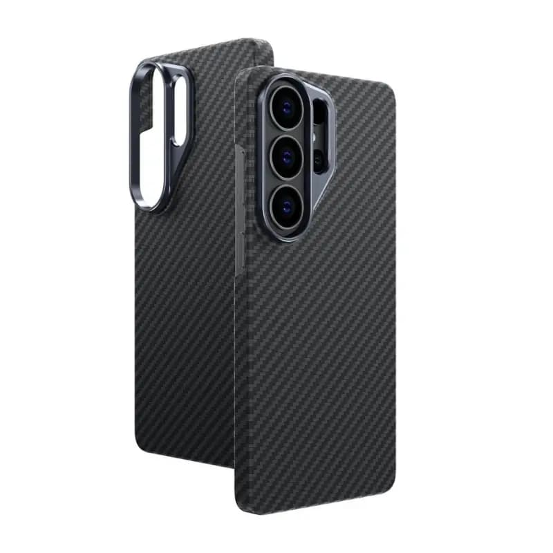 amazingthing TitanMax black two-tone case on Galaxy S26 Ultra