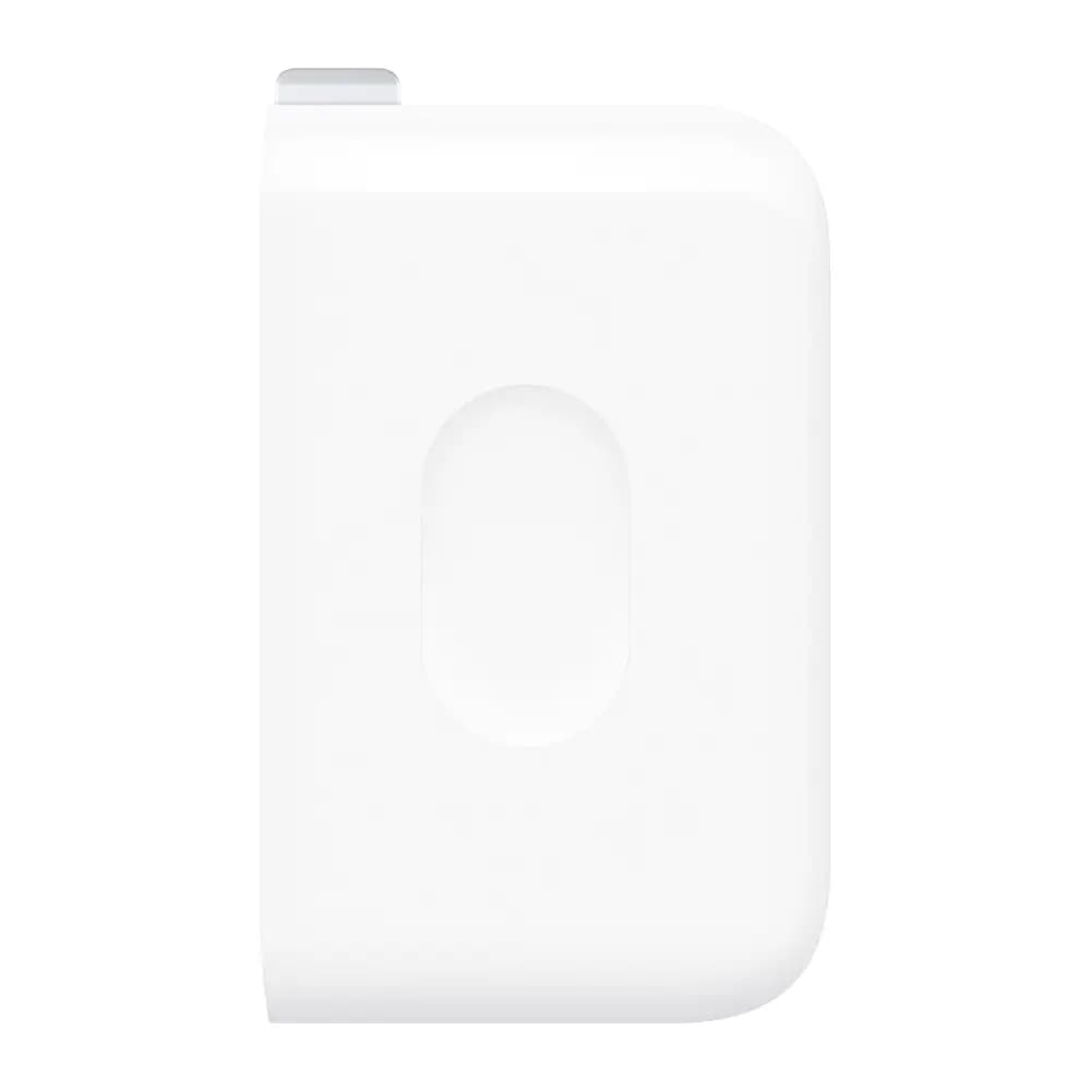 Apple 40W Dynamic Power Adapter in white