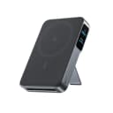 Smart display screen showing battery status on power bank