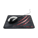 Close-up of stitched edges on the Havit MP838 mouse pad