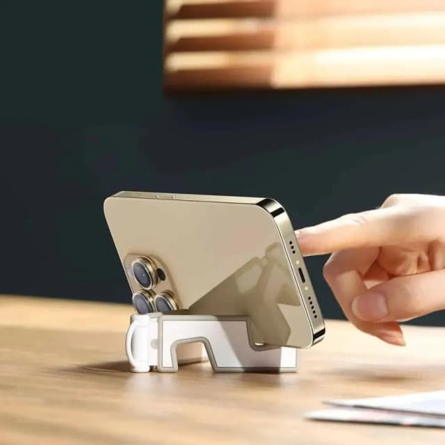 Baseus Landscape or Portrait Cell Phone Holder Baseus Landscape or Portrait Cell Phone Holder