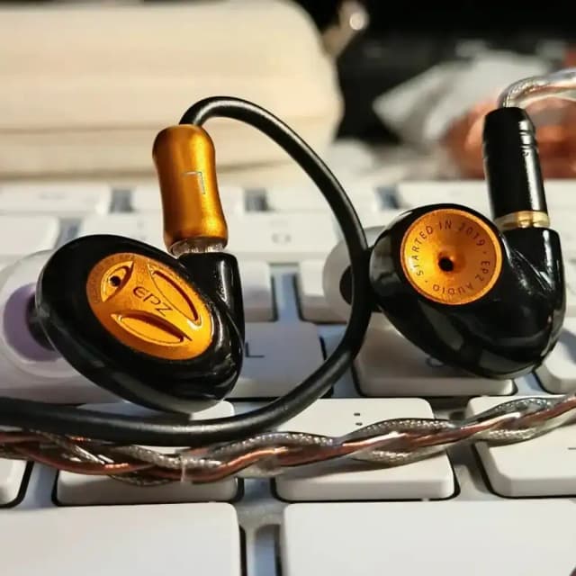 EPZ Q5 Pro Carbon-Ceramic Nano Diaphragm IEM EPZ Q5 Pro Carbon-Ceramic Nano Diaphragm IEM