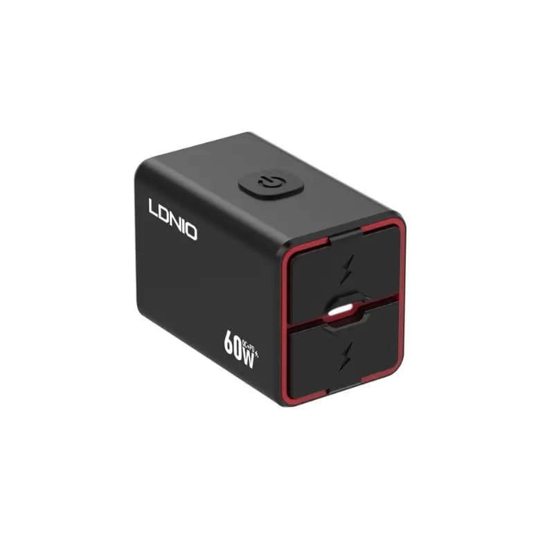 LDNIO C108 60W motorcycle fast charger mounted on handlebar