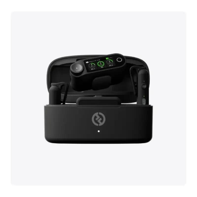 Hollyland Lark Max 2 wireless microphone system with charging case