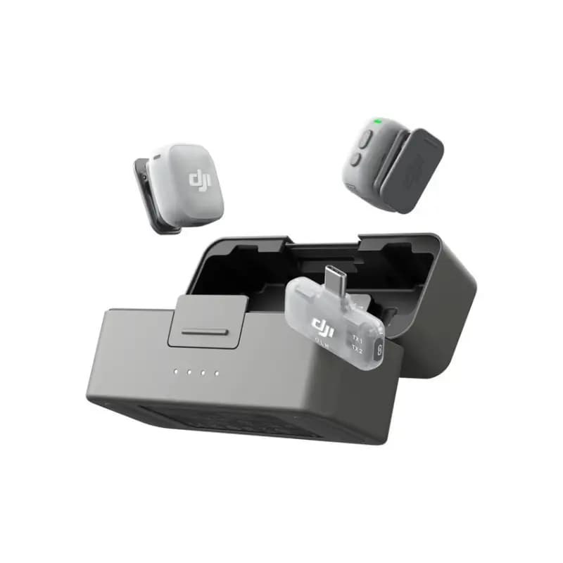 DJI Mic Mini 2S receiver connected to smartphone