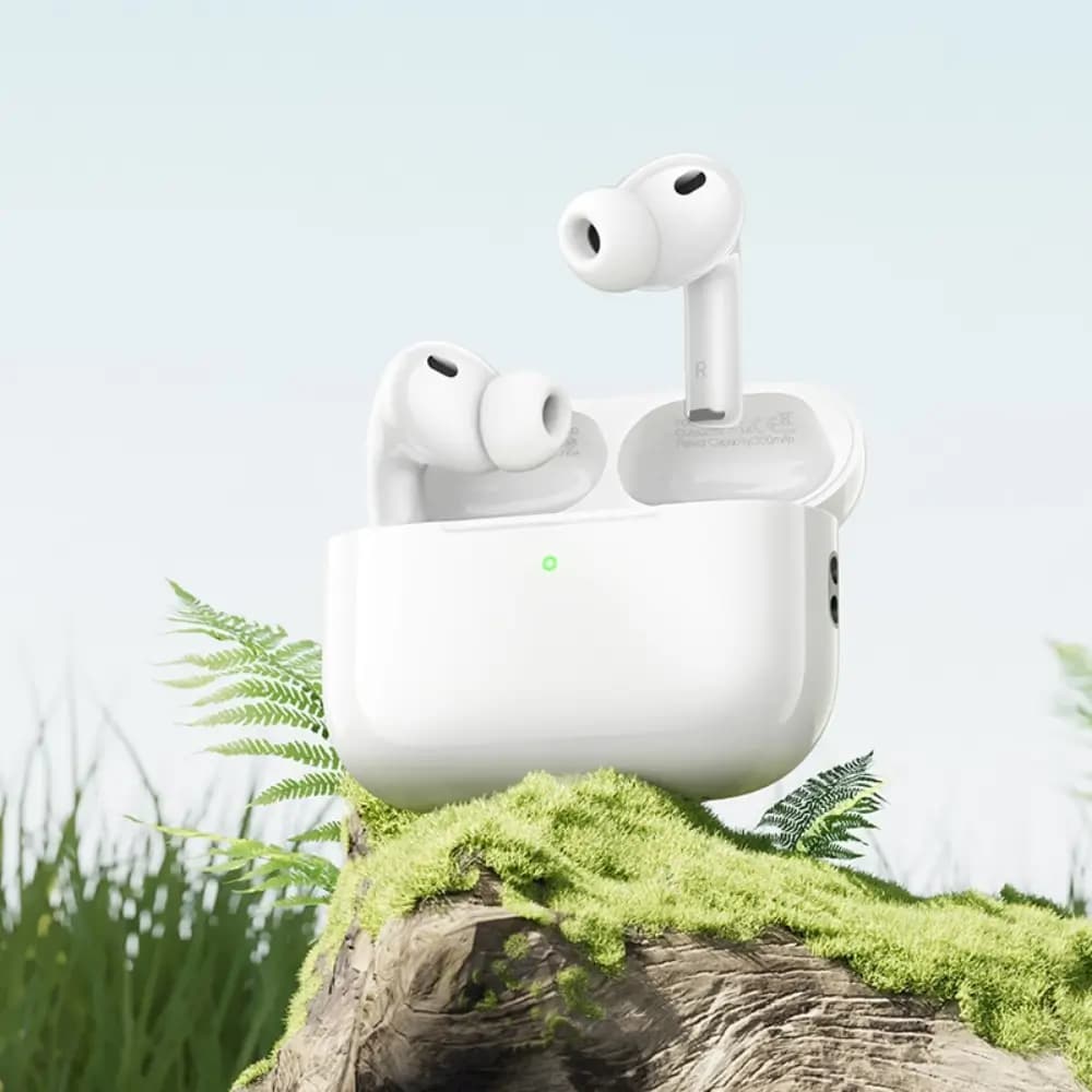 Close-up of HOCO EW98 earbud touch control surface Close-up of HOCO EW98 earbud touch control surface