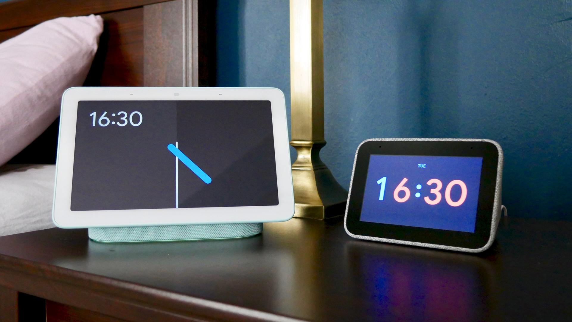 Google Nest Hub Max Smart Display with Google Assistant