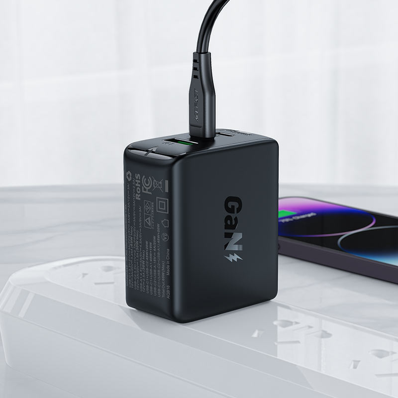 ACEFAST A43 PD 65W 3 Port Fast Charger